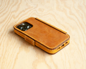 Ravenweave Honey leather wallet folio case, hand-stitched detail
