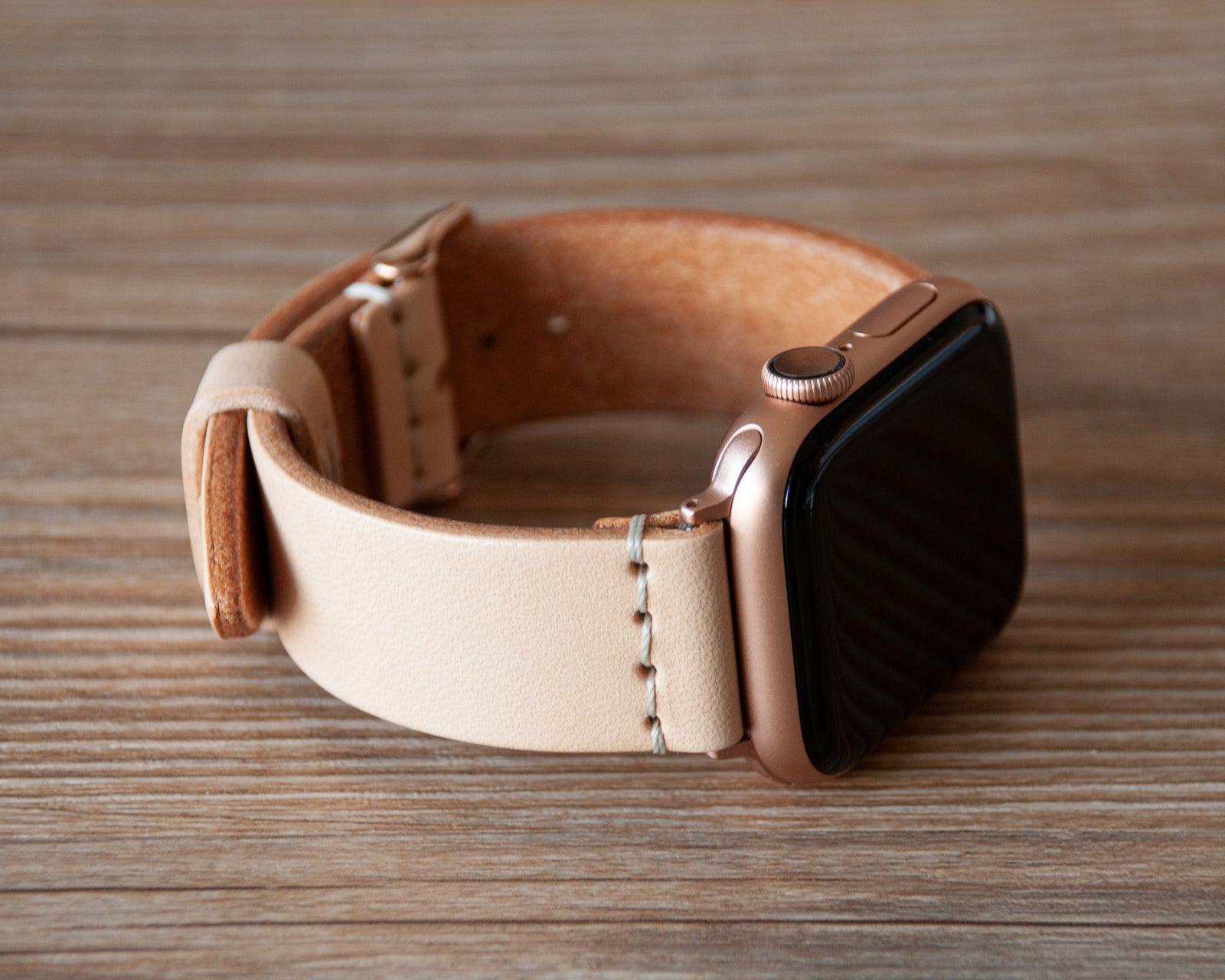 Handmade natural vegetable-tanned leather Apple Watch band by Ravenweave
